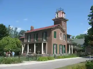 Bates Hendricks House