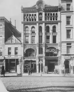 1239 Broadway