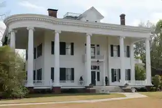 Robert and Missouri Garbutt House