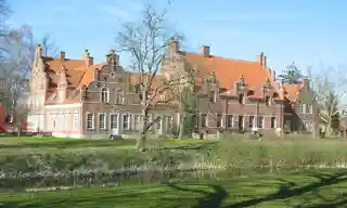 Tølløsegård