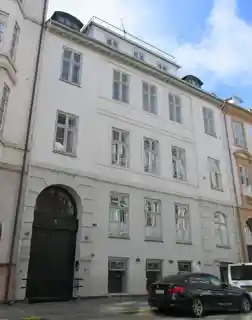 Dronningens Tværgade 5