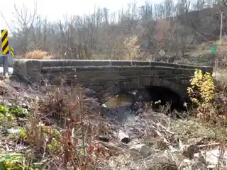 Cochran's Mill Road over Lick Run Bridge