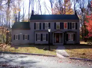 Deacon Andrew Hetfield House