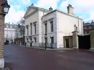 Queen's Chapel