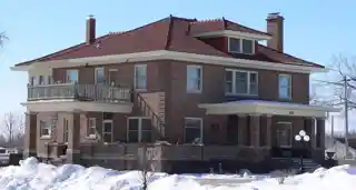 Albert and Lina Stenger House