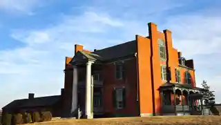 Fort Chiswell Mansion