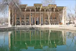 Bolo Haouz Mosque
