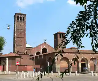 Basilica of Sant'Ambrogio(Basilica di Sant'Ambrogio)
