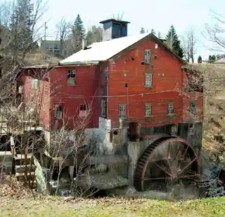 New Hope Mills Complex