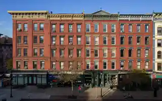 Buildings at 1200–1206 Washington Street