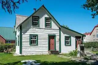 Brother Moffet house
