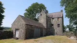Earlstoun Castle