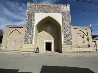 Jandi Turki Mausoleum