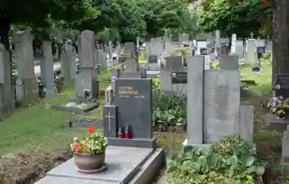 Vršovice Cemetery