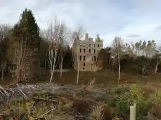 Cavers Castle