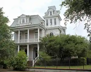 Aldrich–Genella House
