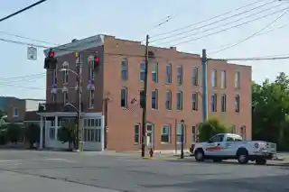 Riverview Hotel