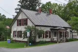 Chauncey B. Leonard House