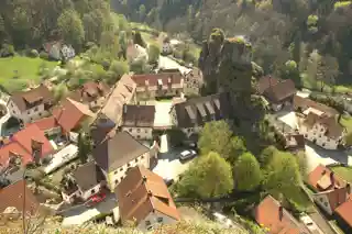 Lower Tüchersfeld Castle