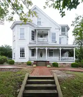 Charlton Rauch House