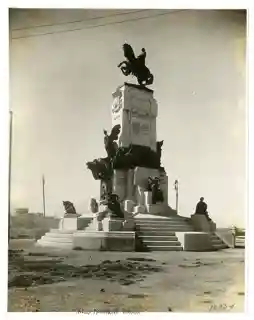 Antonio Maceo monument