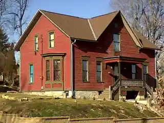Frank & John Bredow House