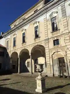 Caroelli Palace