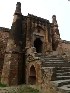 Khirki Mosque