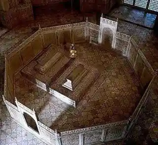 Black Taj Mahal