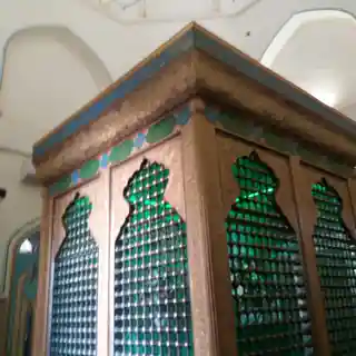 Mausoleum of Shah Rokneddin