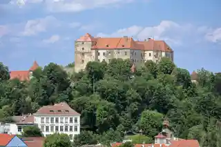 Burg Neulengbach