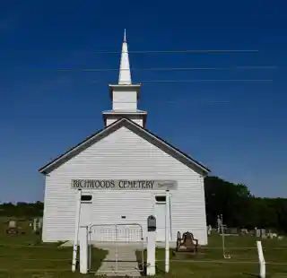 Benjamin Chapel andRichwoods Cemetery