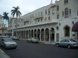 Palm Beach Hotel