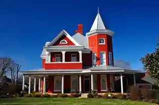 Garrett House