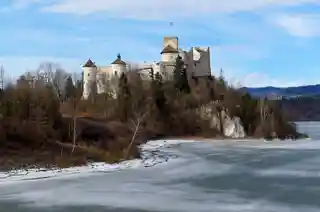 Niedzica Castle (Dunajec Castle)