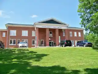 Yancey Collegiate Institute Historic District
