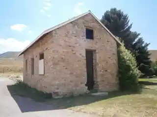 South Round Valley School