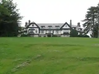 Linden Hall at Saint James Park