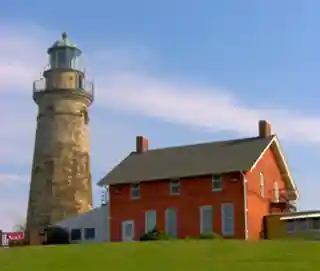 Grand River (Fairport Harbor) Light