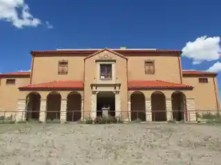 Douglas Avenue School