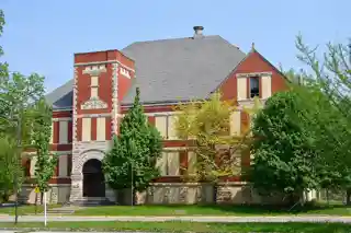 Lincoln School