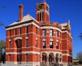 Lee County Courthouse