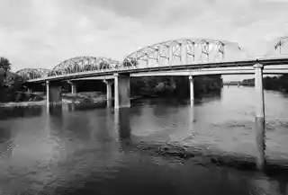 Ellsworth Street Bridge
