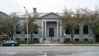 Lewiston Public Library