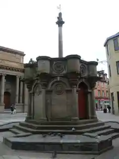 Perth mercat cross