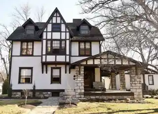 Lindenwood Neighborhood Historic District