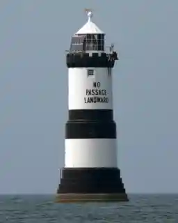 Trwyn Du LighthousePenmon Point
