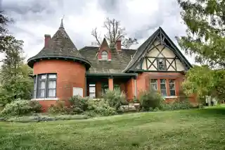 Administration Building, Missouri State Fruit Experiment Station