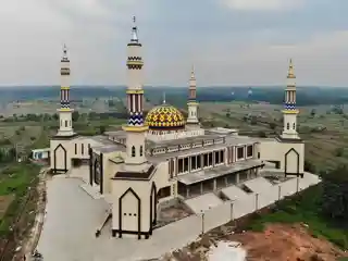 Ar-Raudhah Great Mosque