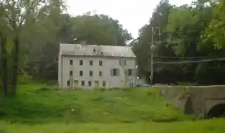 Crosley–Garrett Mill Workers' Housing, Store, and Mill Site